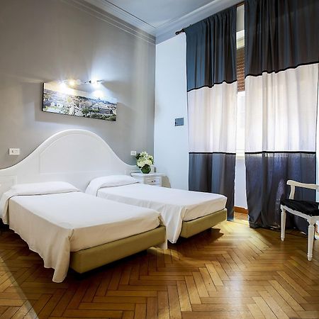 Hotel Trinita Dei Monti Rome Bagian luar foto