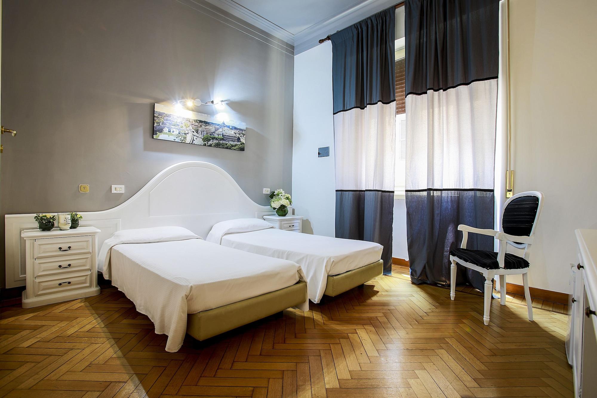 Hotel Trinita Dei Monti Rome Bagian luar foto